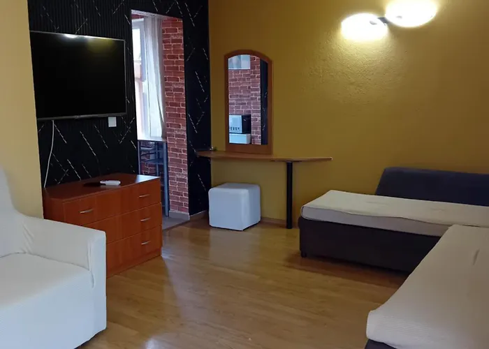 Laura 2 Апартамент *